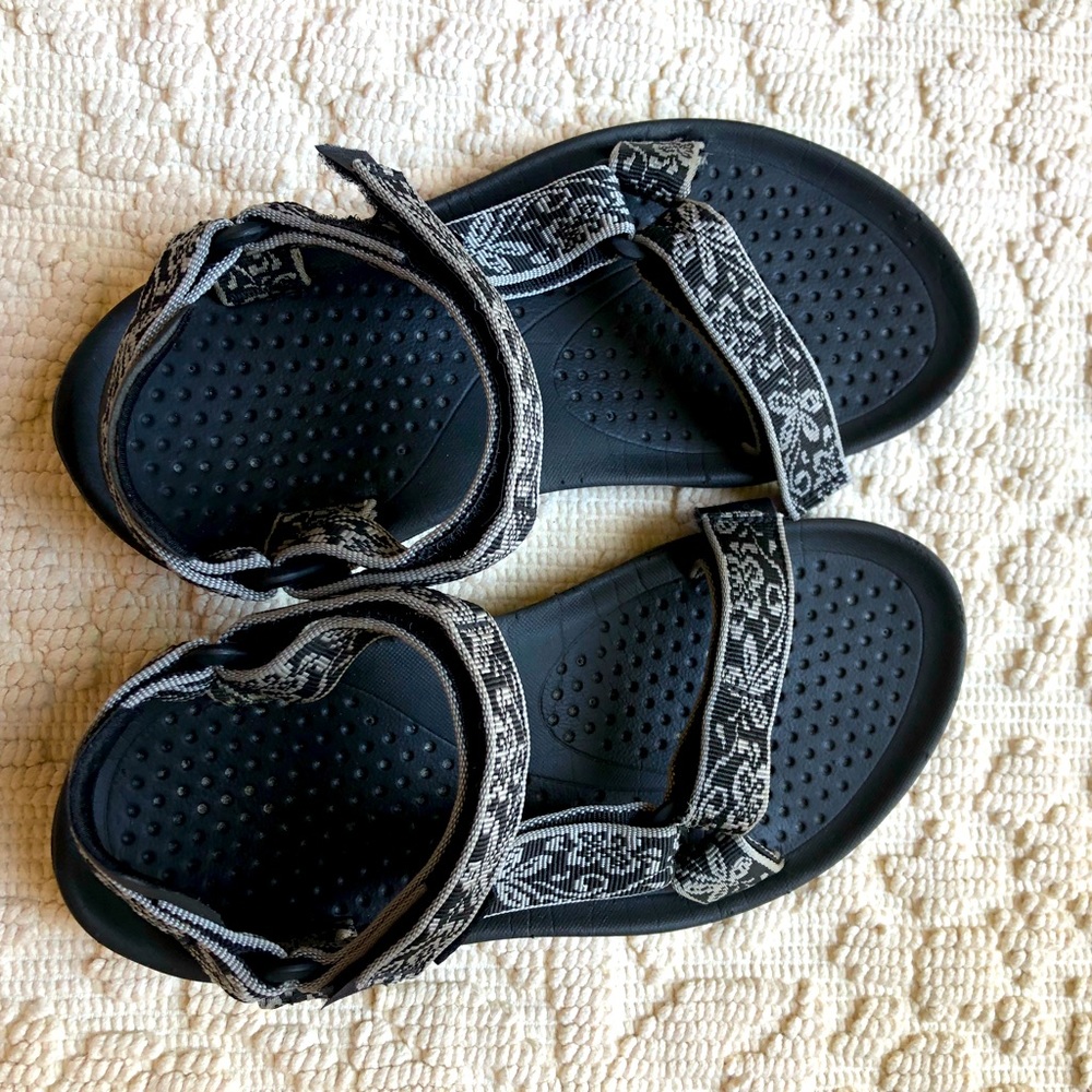 Tevas